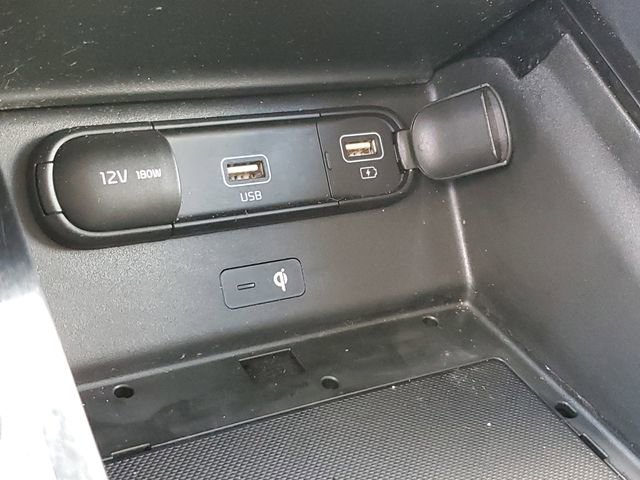 Used 2021 Kia Telluride SX w/ SX Prestige Package image 28