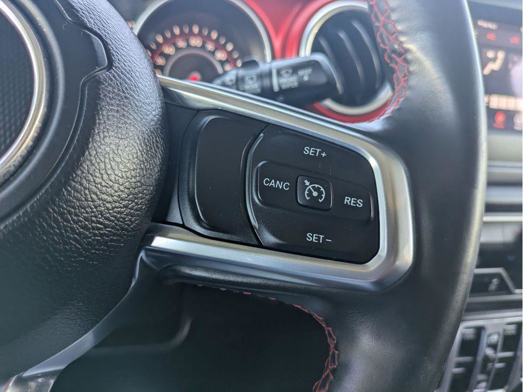 Used 2018 Jeep Wrangler Unlimited Rubicon image 21