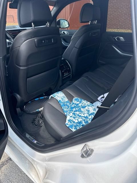 Used 2022 BMW X5 xDrive40i w/ M Sport Package AWD/4WD image 14