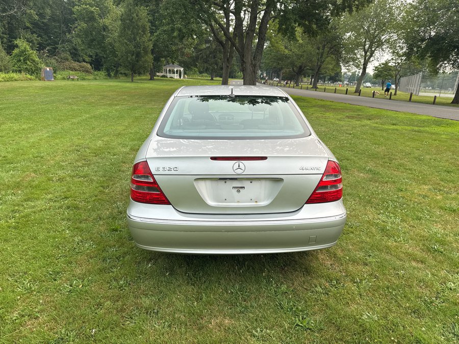 Used 2004 Mercedes-Benz E 320 4MATIC Sedan image 22