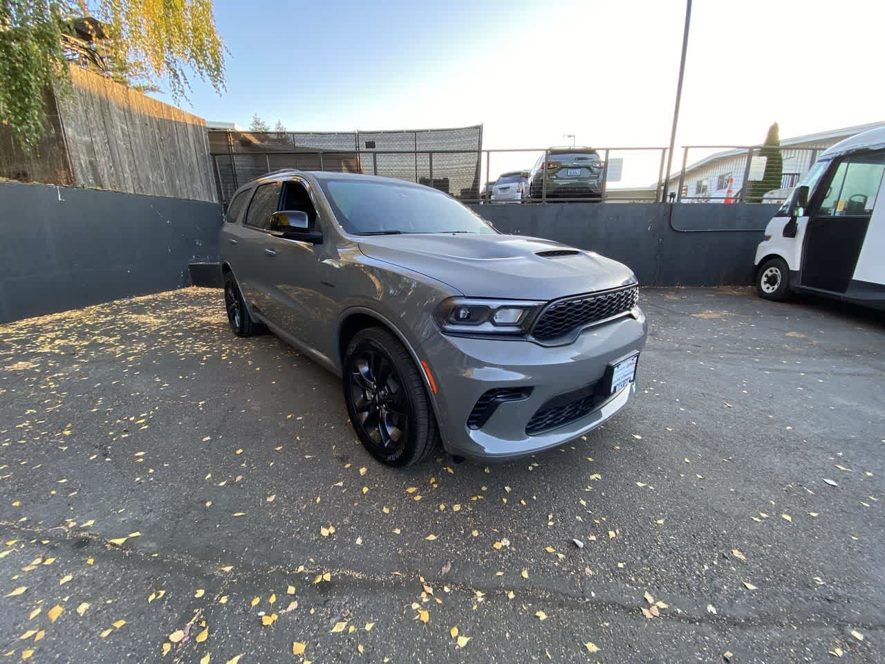 Used 2025 Dodge Durango R/T AWD/4WD image 8
