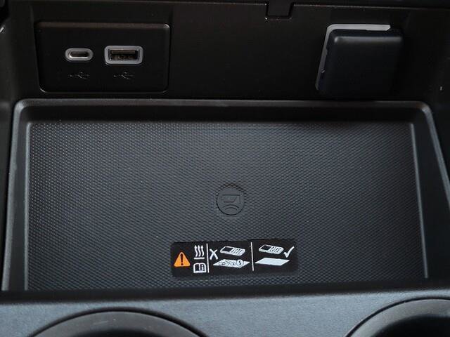 Used 2022 GMC Yukon Denali image 24