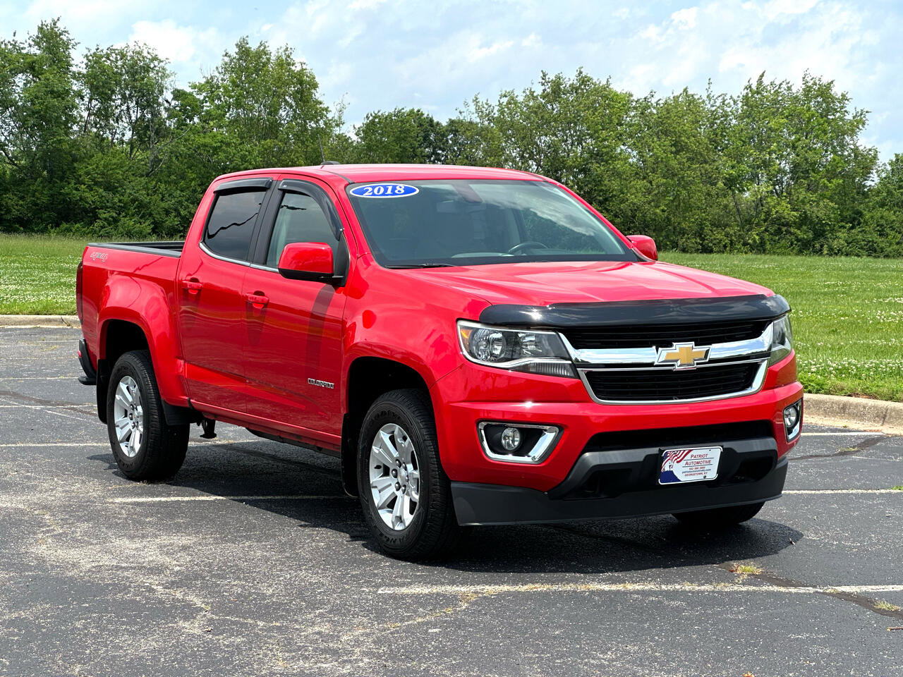 Used 2018 Chevrolet Colorado LT image 2