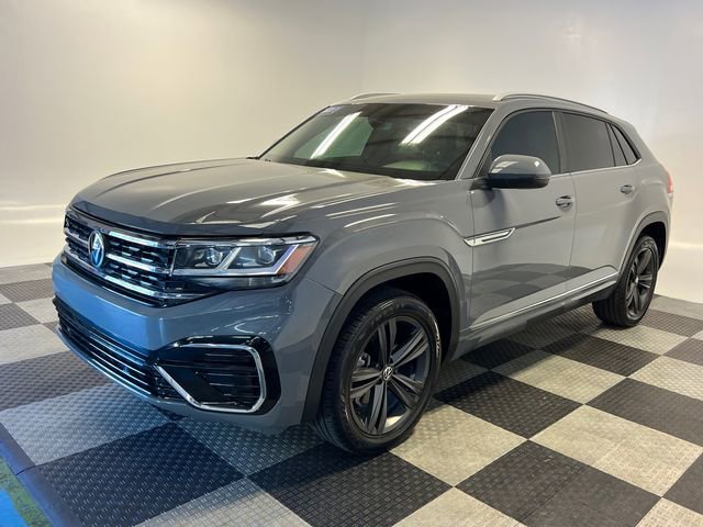 Certified 2021 Volkswagen Atlas Cross Sport SE w/ Panoramic Sunroof Package FWD image 3