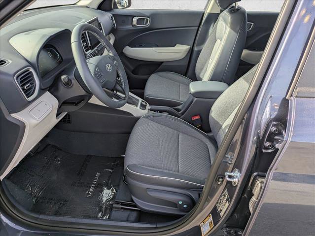 New 2026 Hyundai Venue SEL image 4