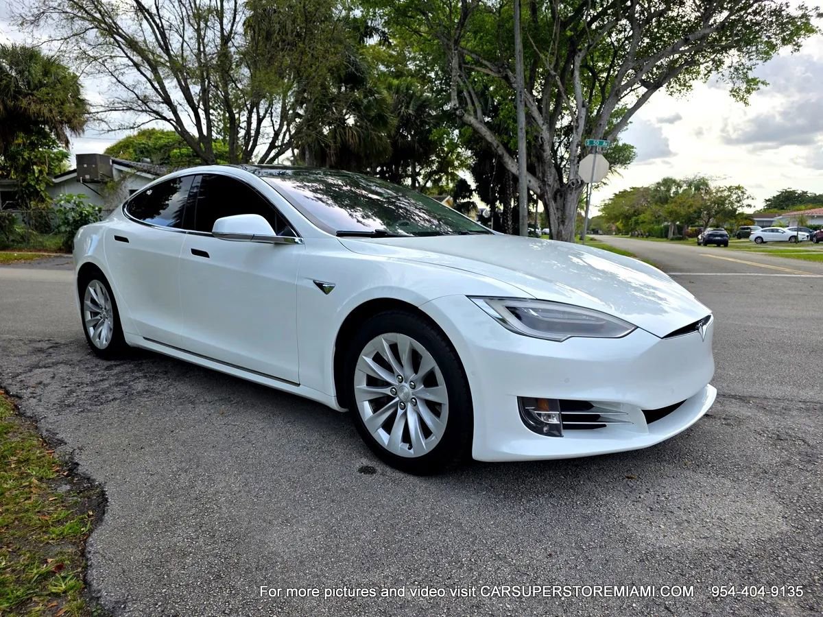 Used 2019 Tesla Model S 100D image 12