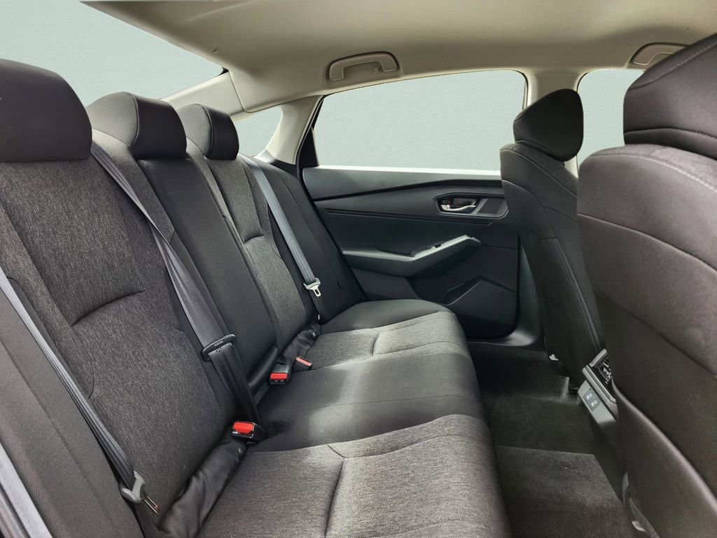 Used 2025 Honda Accord LX image 17