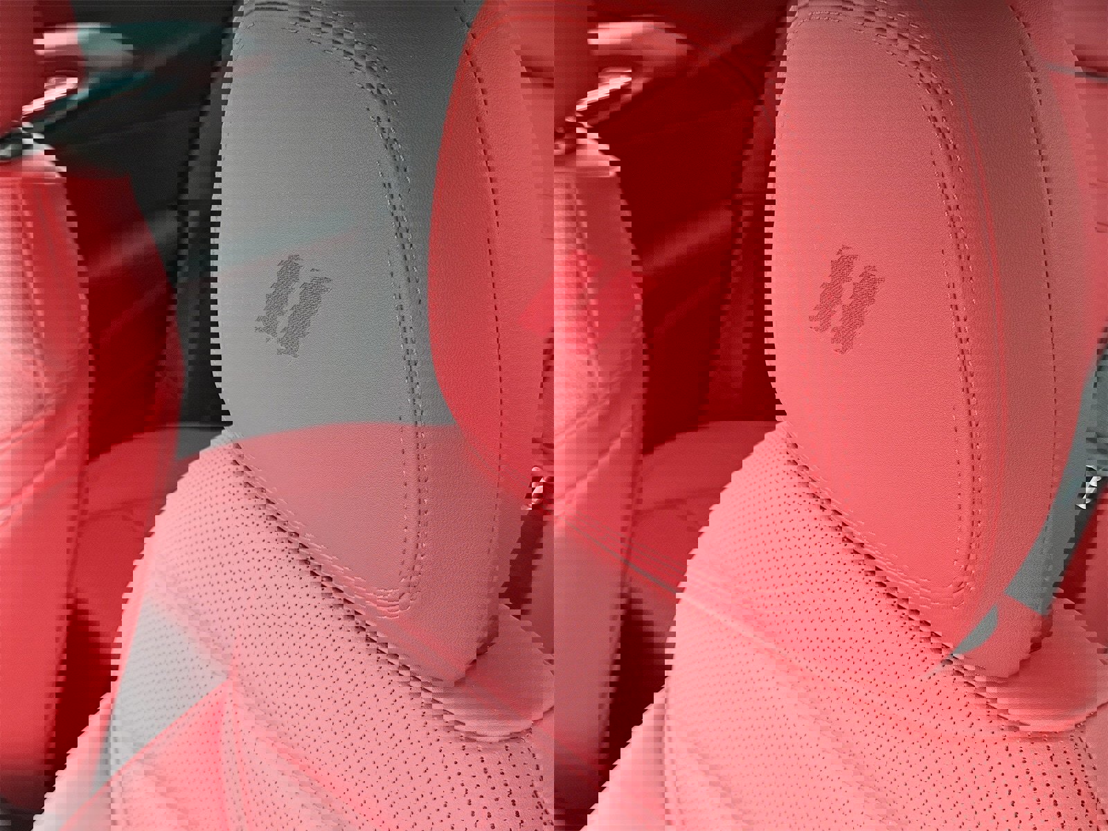 New 2025 Dodge Hornet R/T image 16