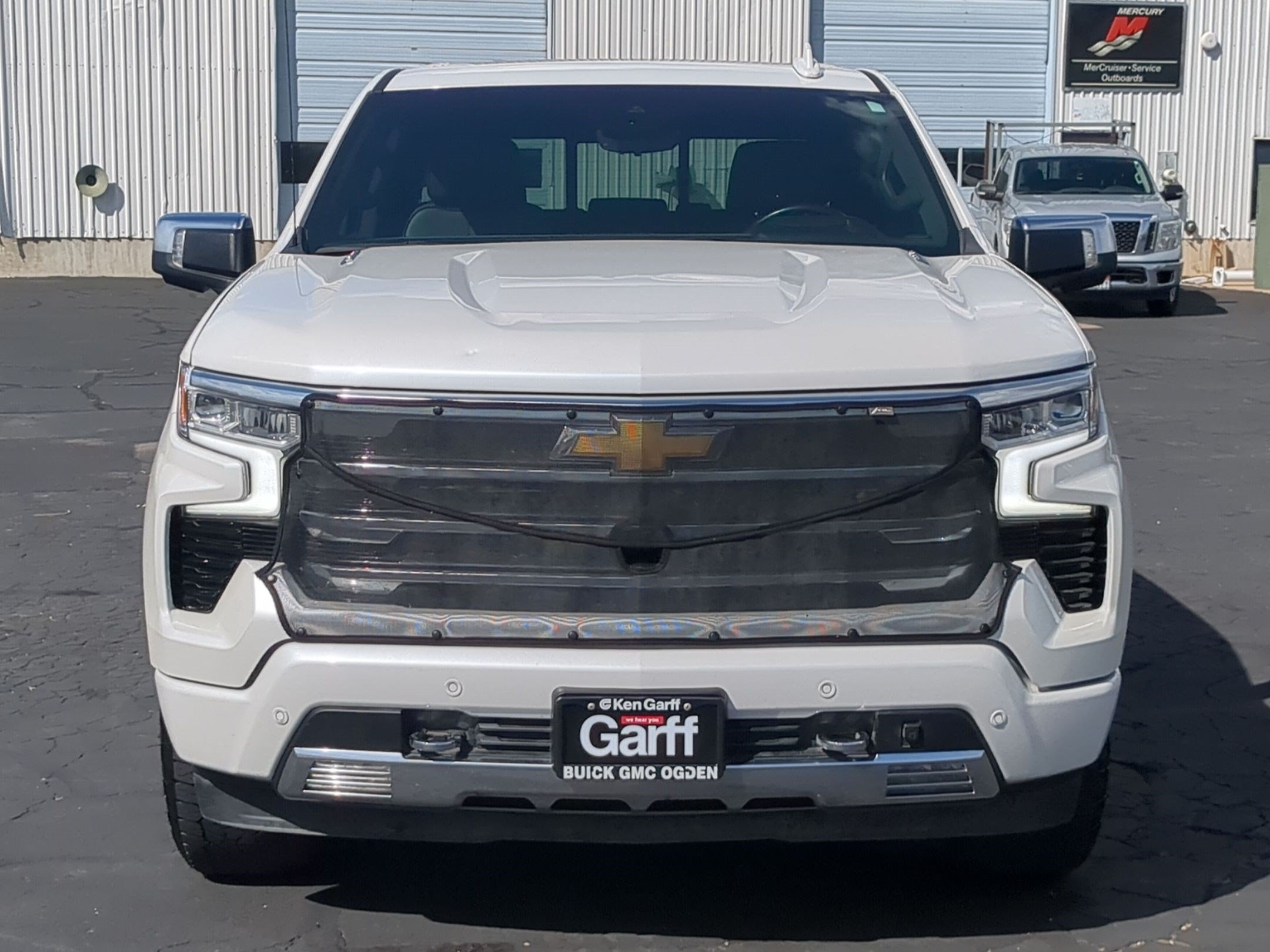 Used 2023 Chevrolet Silverado 1500 High Country w/ Technology Package AWD/4WD image 9