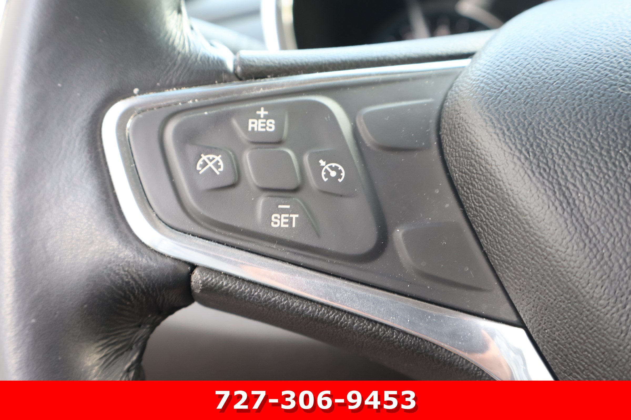 Used 2019 Chevrolet Equinox LT FWD image 24