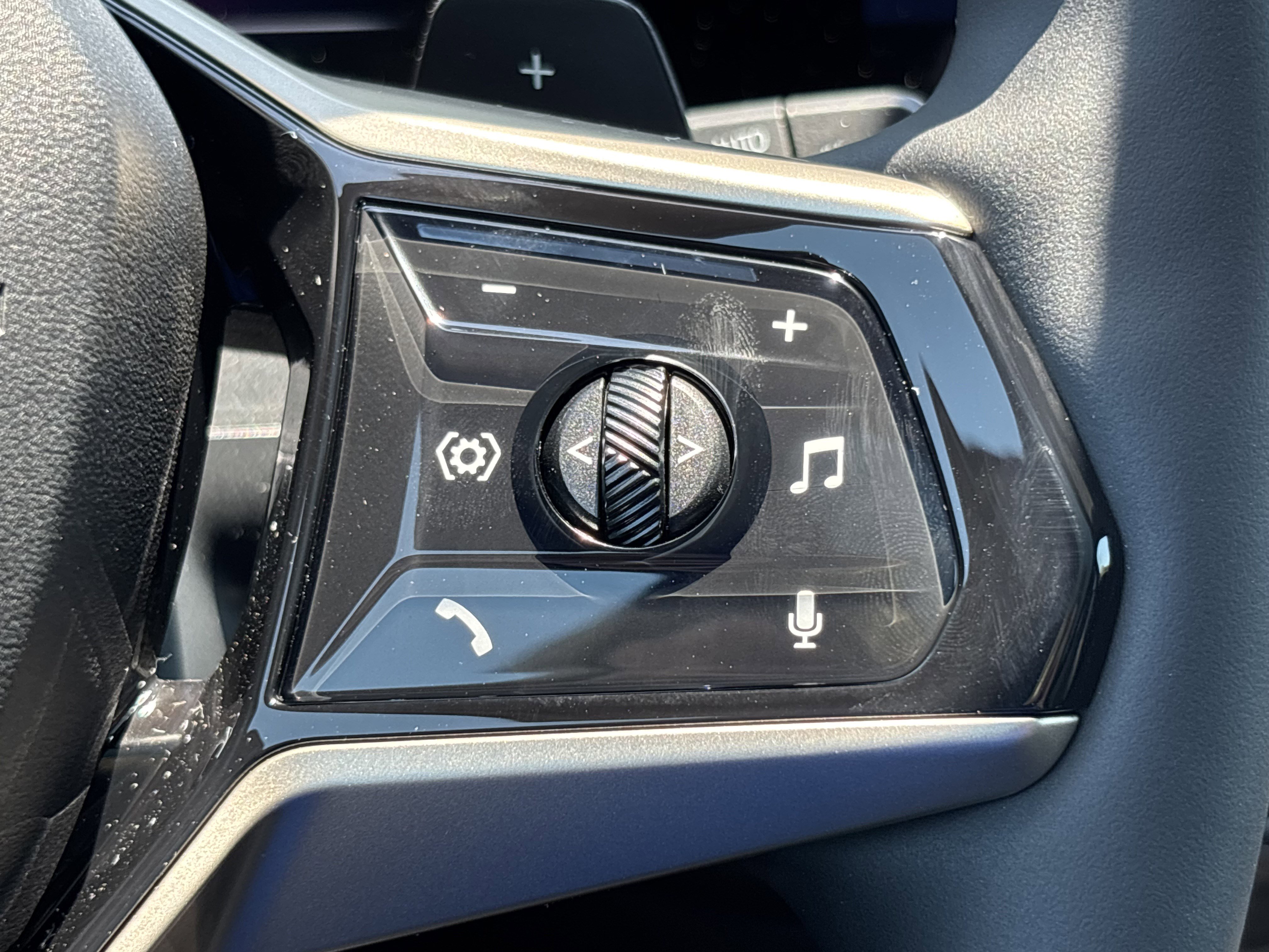 Certified 2025 BMW X3 xDrive30i w/ Convenience Package image 22