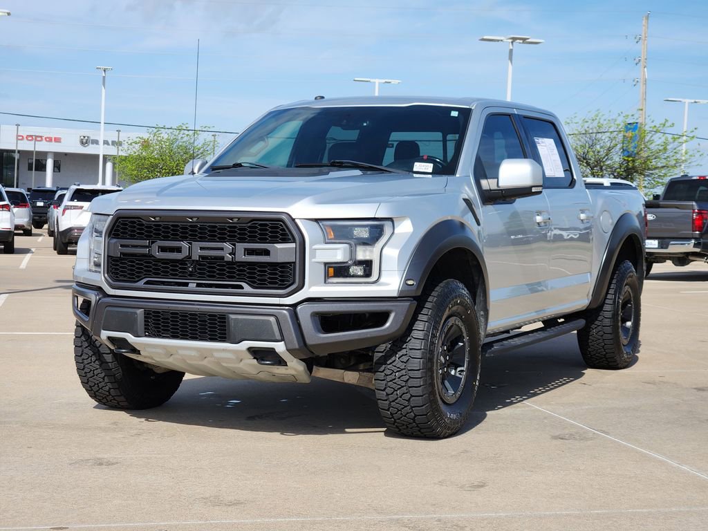 Used 2018 Ford F150 Raptor w/ Equipment Group 802A Luxury AWD/4WD image 4