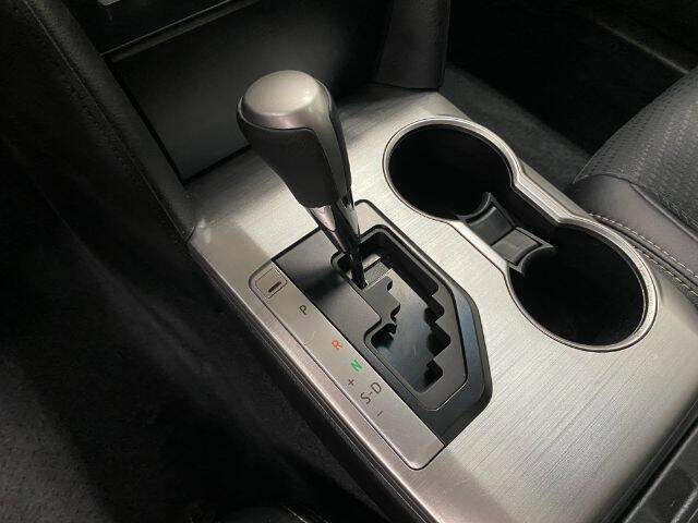 Used 2013 Toyota Camry XLE image 26