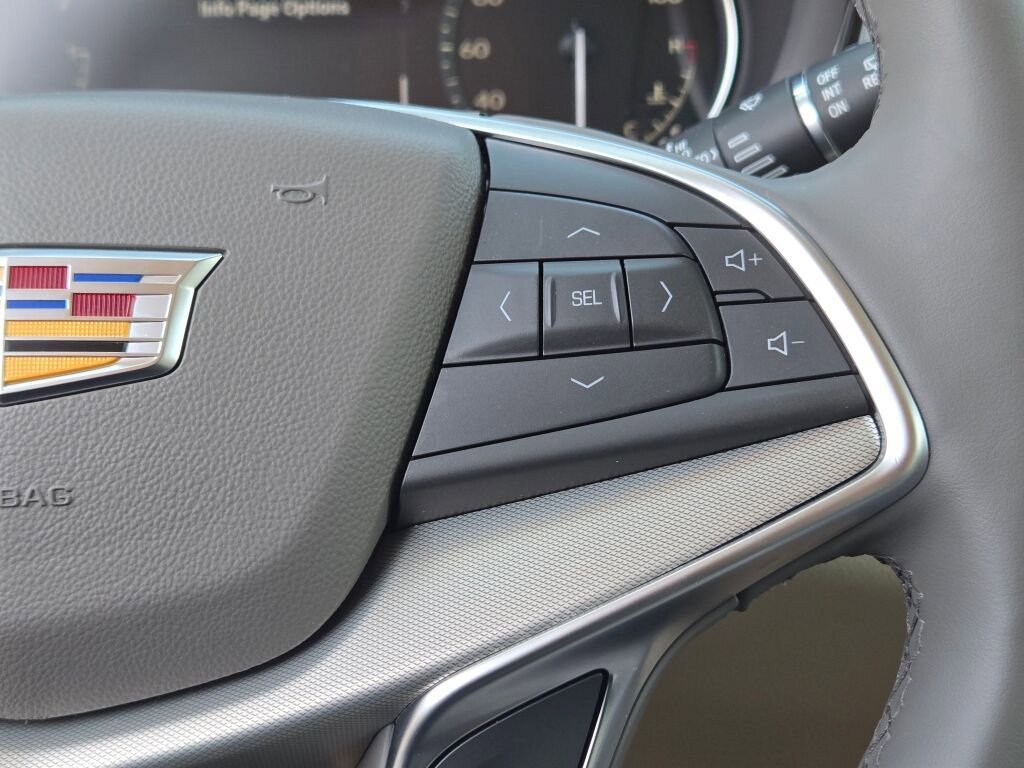 Used 2025 Cadillac XT5 Premium Luxury w/ LPO, Floor Liner Package AWD/4WD image 46