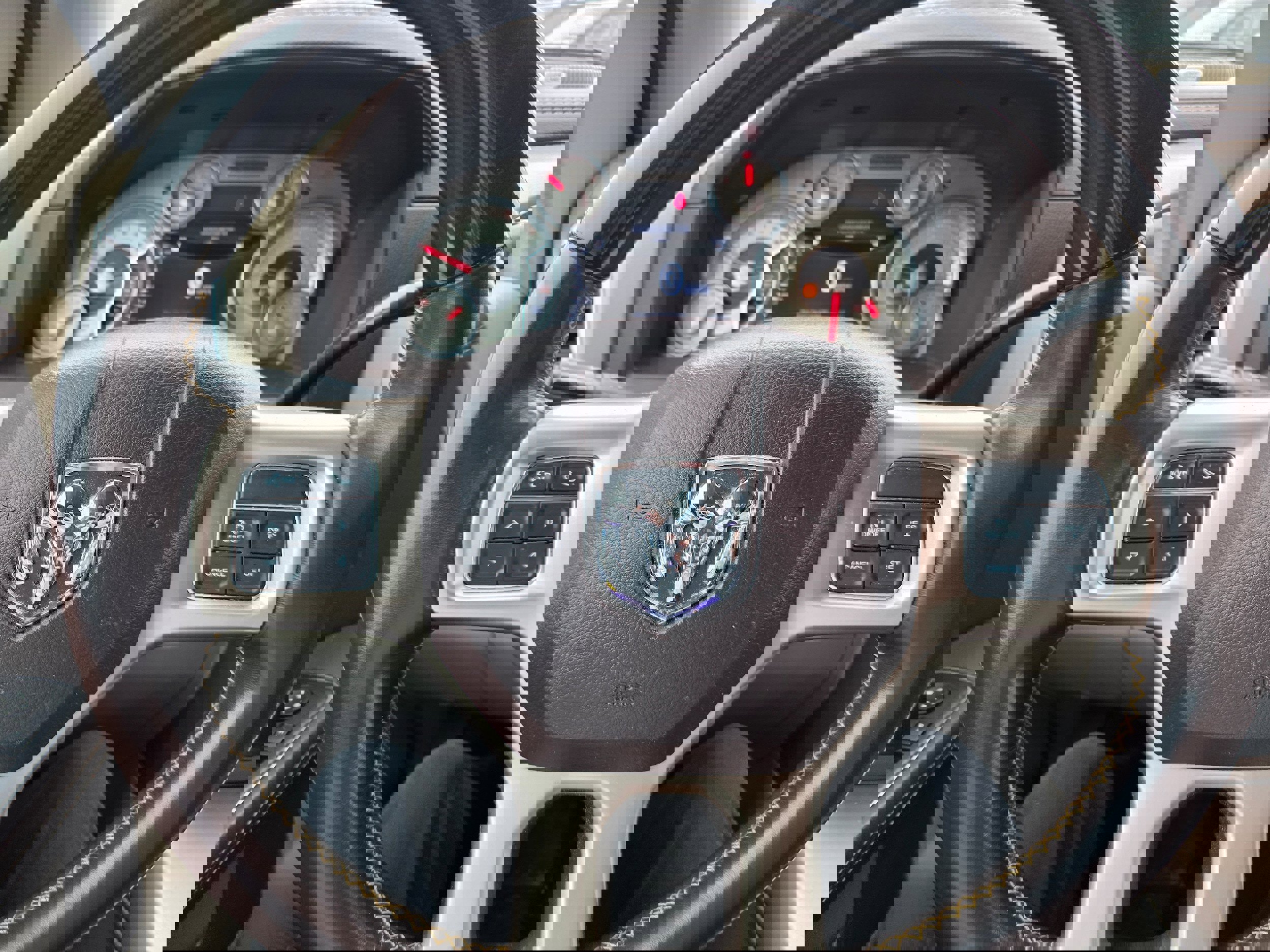 Used 2016 RAM 2500 Longhorn w/ Convenience Group image 15