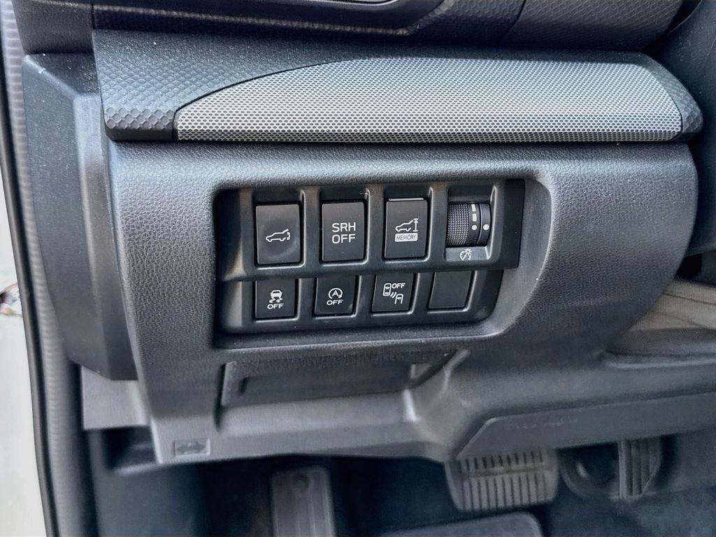 Used 2021 Subaru Forester Limited w/ Popular Package #3 AWD/4WD image 10