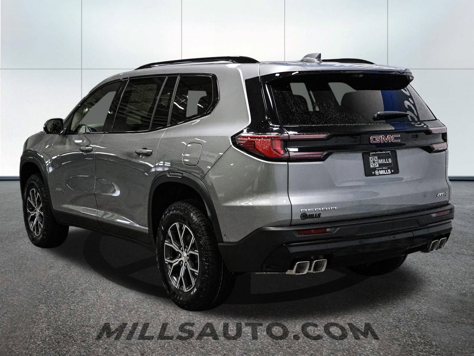 New 2026 GMC Acadia AT4 w/ Super Cruise Package image 5