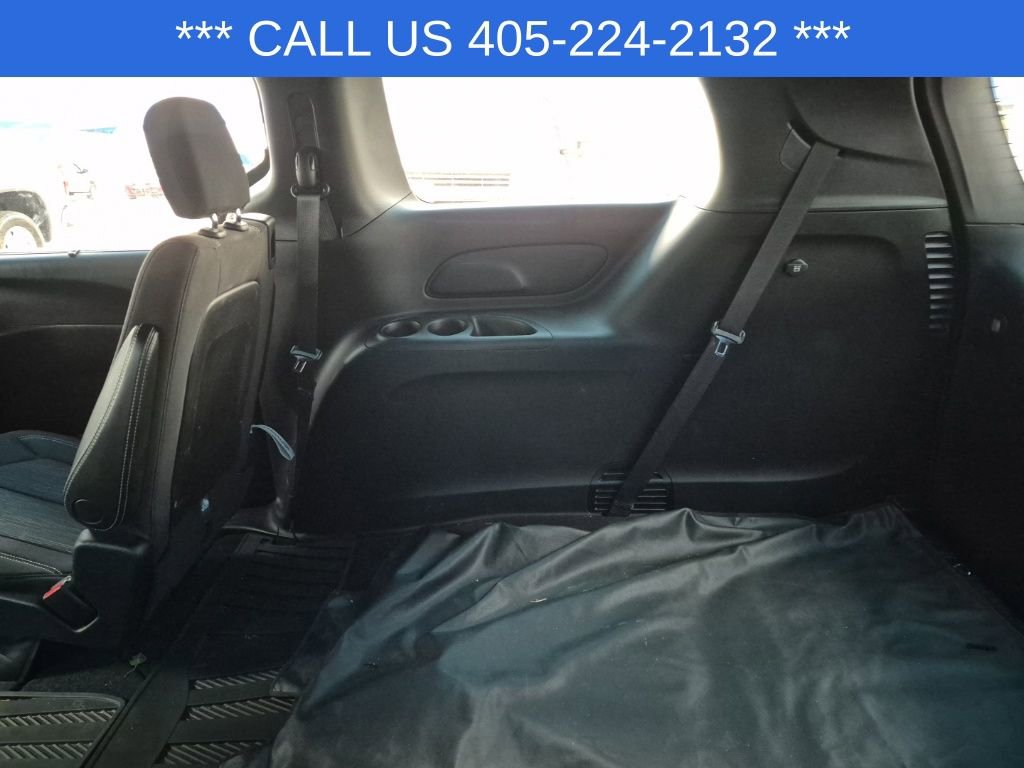 Used 2021 Chrysler Pacifica Touring w/ S Appearance Package image 27