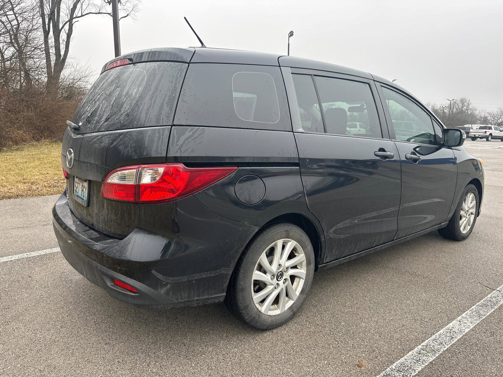 Used 2013 MAZDA MAZDA5 Sport image 9