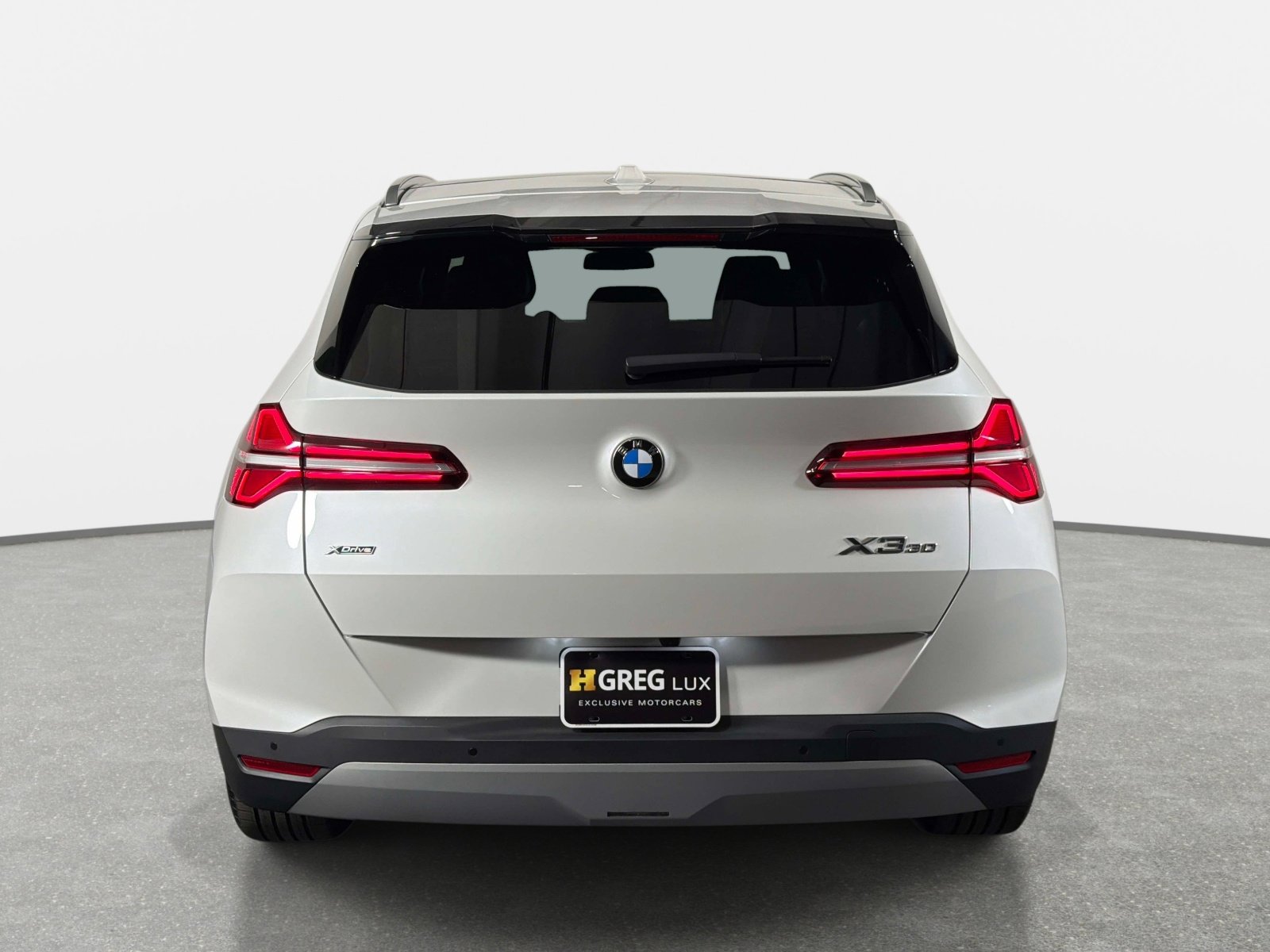 Used 2025 BMW X3 xDrive30i w/ Convenience Package image 4