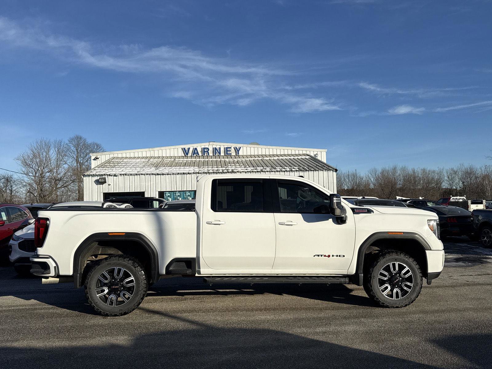 Used 2022 GMC Sierra 2500 AT4 w/ AT4 Preferred Package image 5