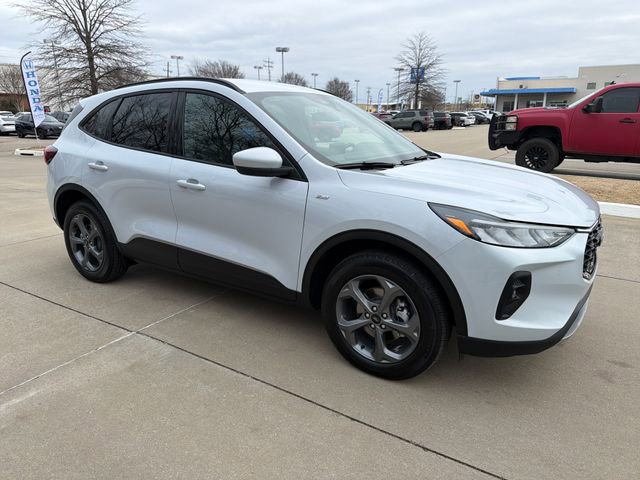 Used 2025 Ford Escape ST-Line Select image 7