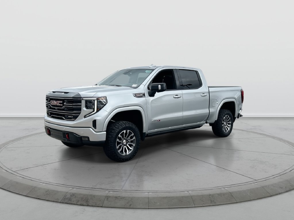 Used 2022 GMC Sierra 1500 AT4 w/ AT4 Premium Package AWD/4WD image 4