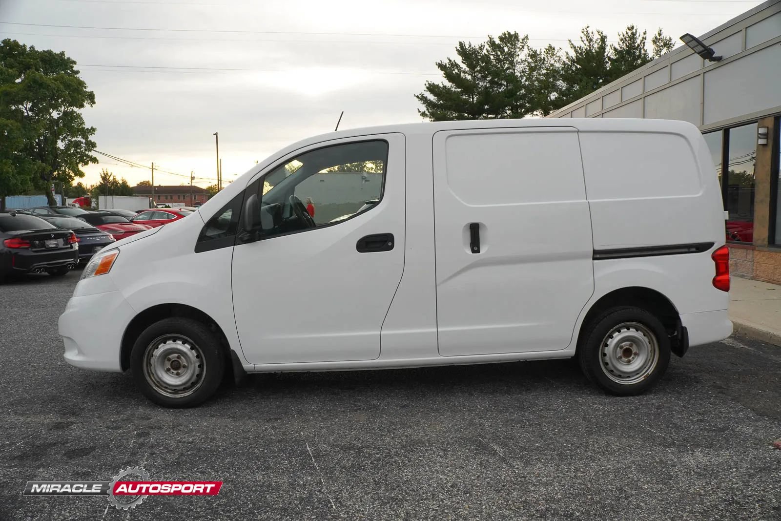 Used 2021 Nissan NV200 S FWD image 4