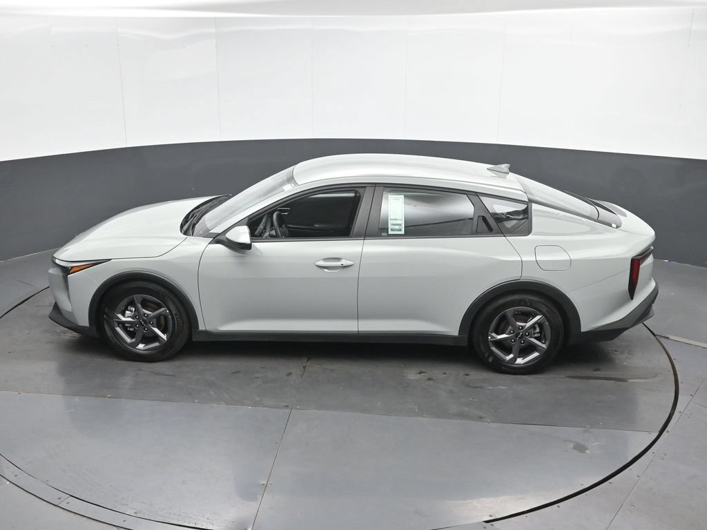 Used 2025 Kia K4 FWD image 36