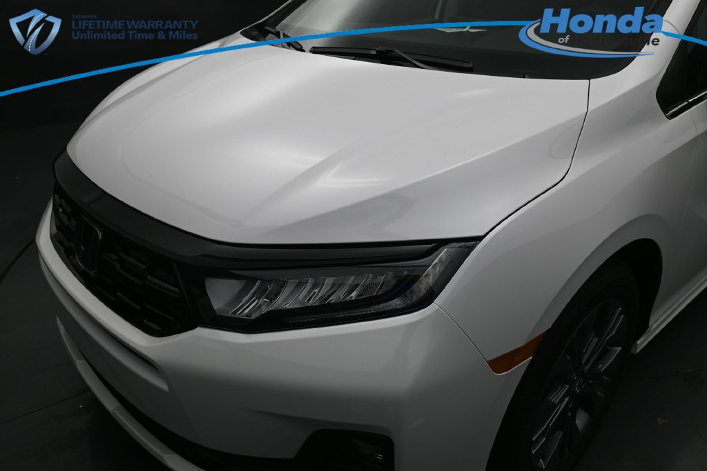 New 2027 Honda Odyssey Touring image 11