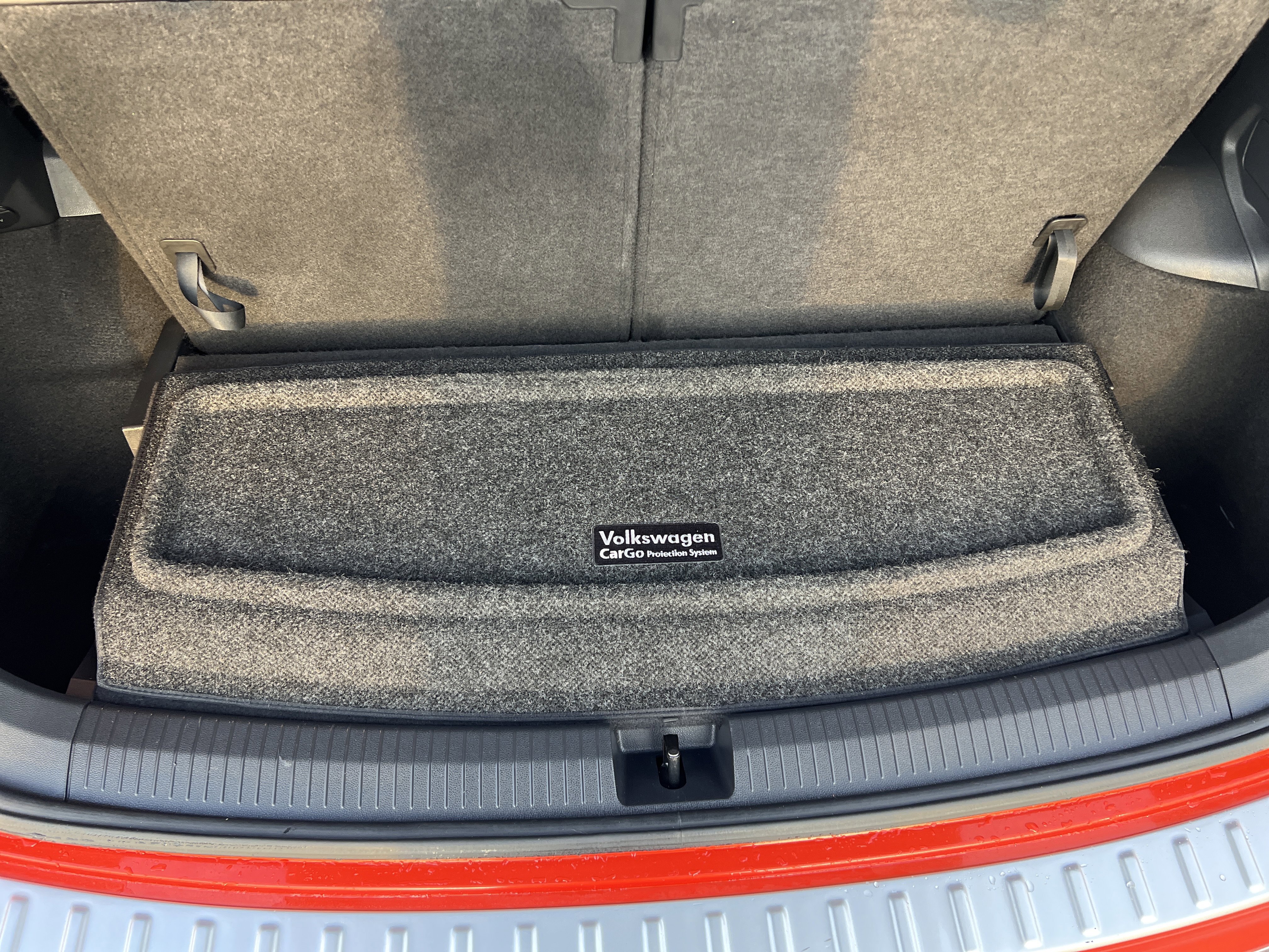 Used 2019 Volkswagen Tiguan SEL image 32