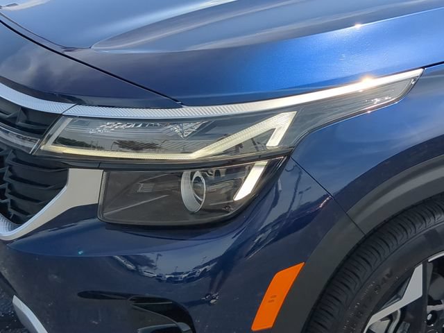 Used 2025 Kia Seltos EX w/ EX Sunroof Package FWD image 10