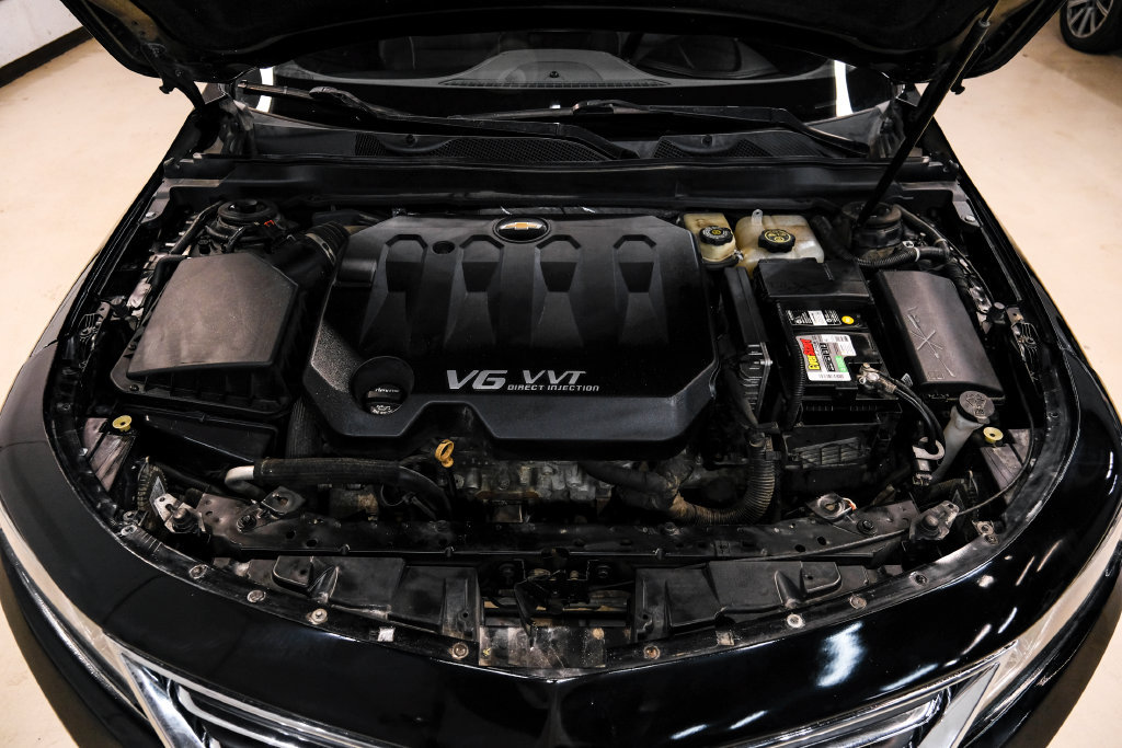 Used 2016 Chevrolet Impala LTZ FWD image 63