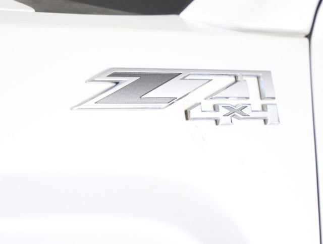 Used 2018 GMC Sierra 1500 SLT w/ SLT Premium Package image 2