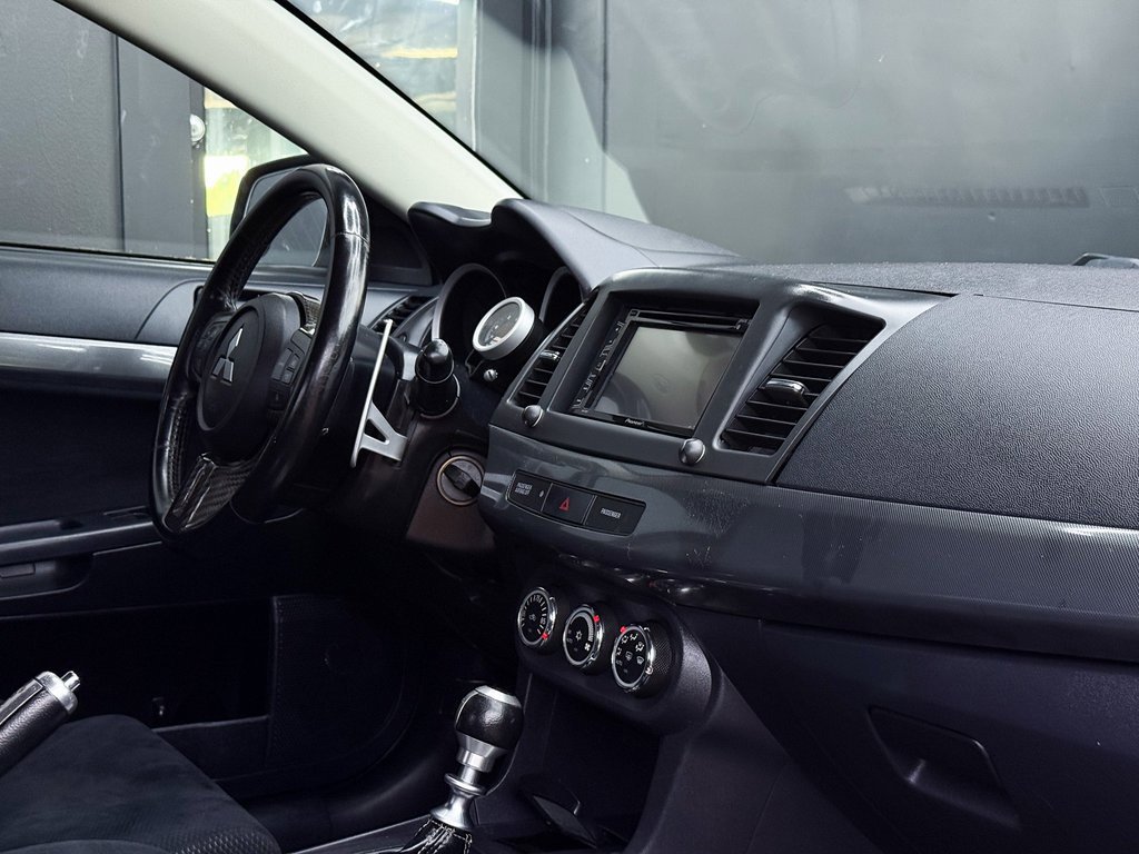 Used 2010 Mitsubishi Lancer Evolution SE image 24