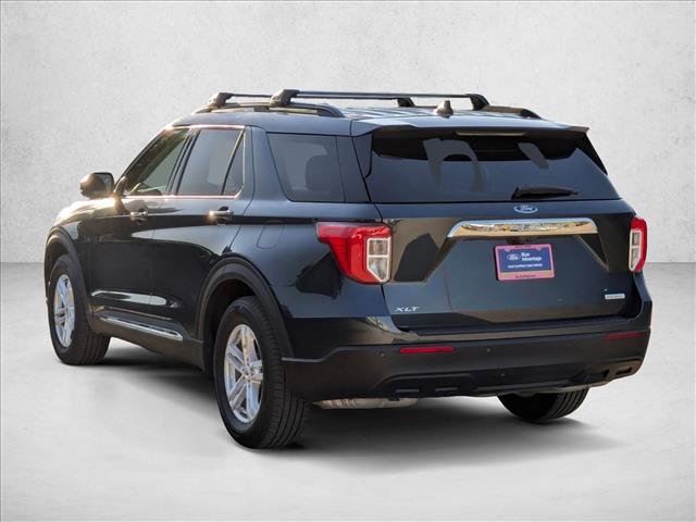 Used 2023 Ford Explorer XLT image 8