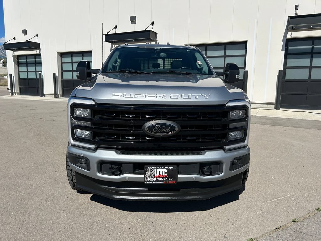 Used 2024 Ford F350 Lariat w/ Lariat Ultimate Package AWD/4WD image 5