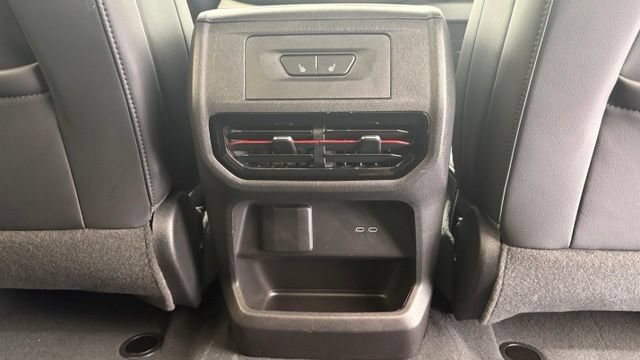 Used 2026 Chevrolet Silverado EV Trail Boss AWD/4WD image 31