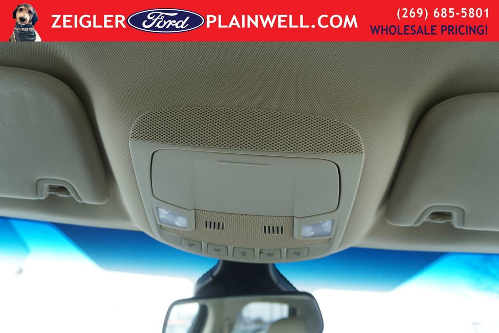 Used 2021 Ford Edge SE image 28