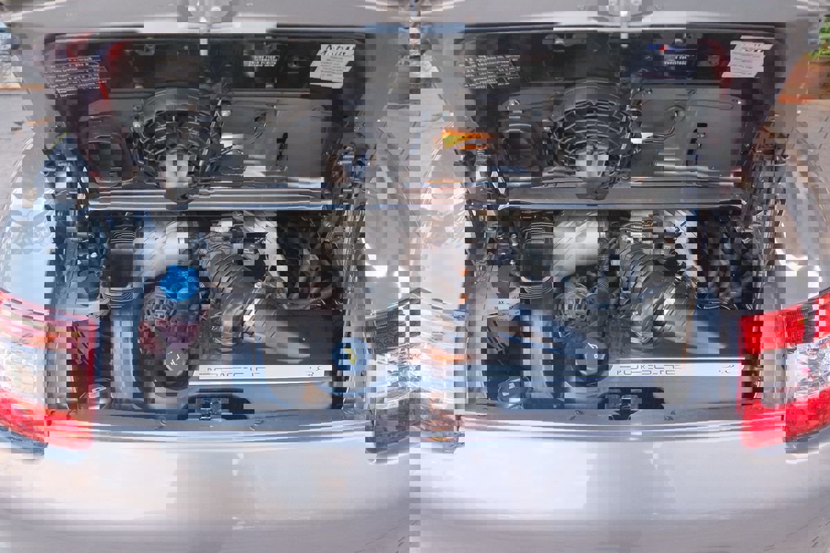 Used 2007 Porsche 911 Carrera 4S image 5