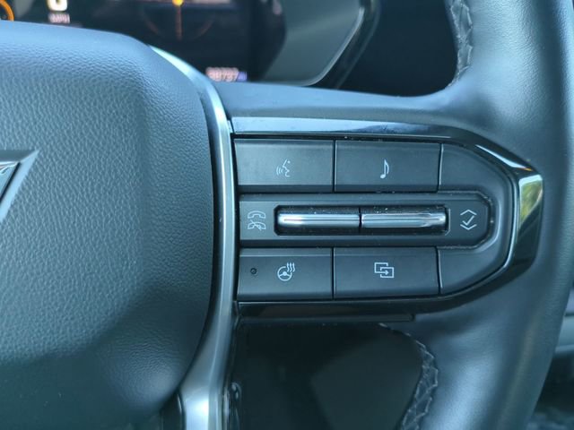 Used 2023 Chevrolet Colorado ZR2 w/ ZR2 Convenience Package III AWD/4WD image 29