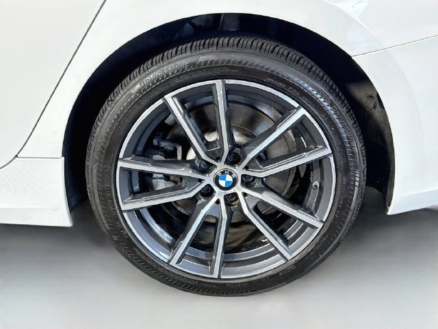 Used 2020 BMW 330i Sedan w/ Driving Assistance Package RWD image 36