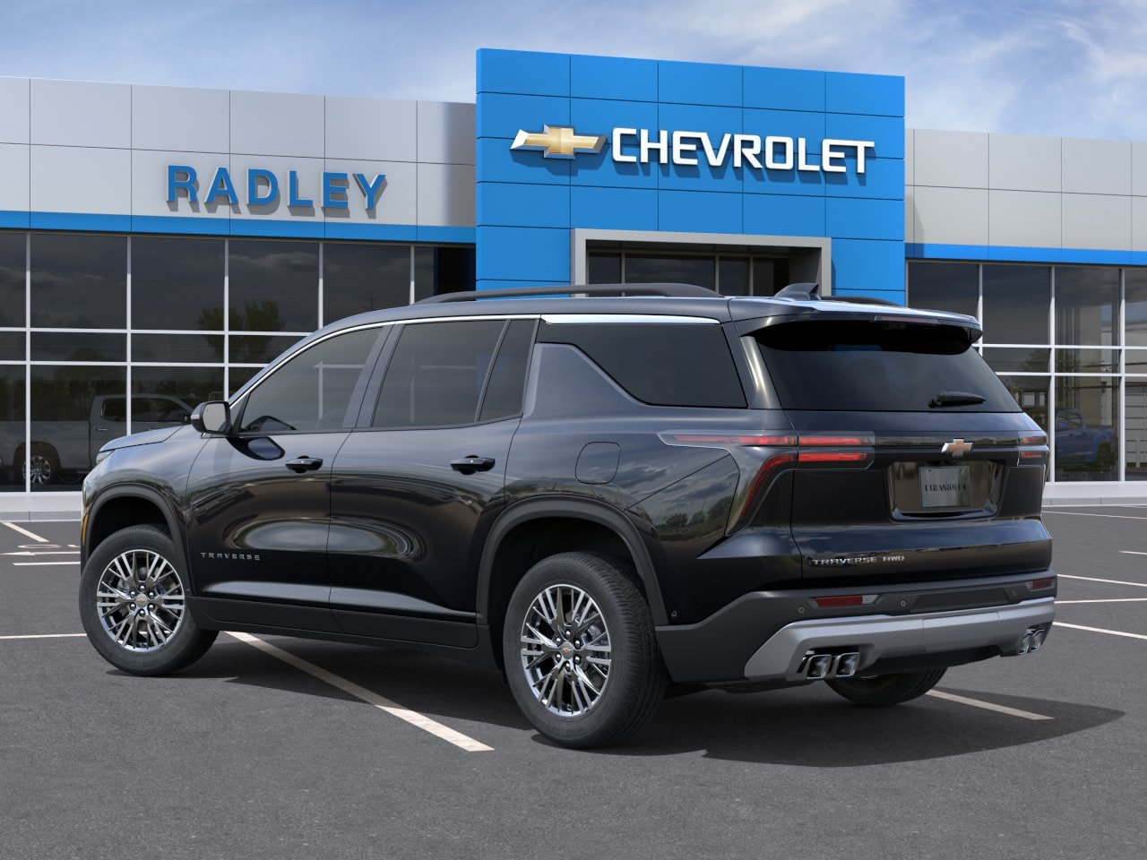 New 2026 Chevrolet Traverse LT w/ Driver Confidence Package AWD/4WD image 3