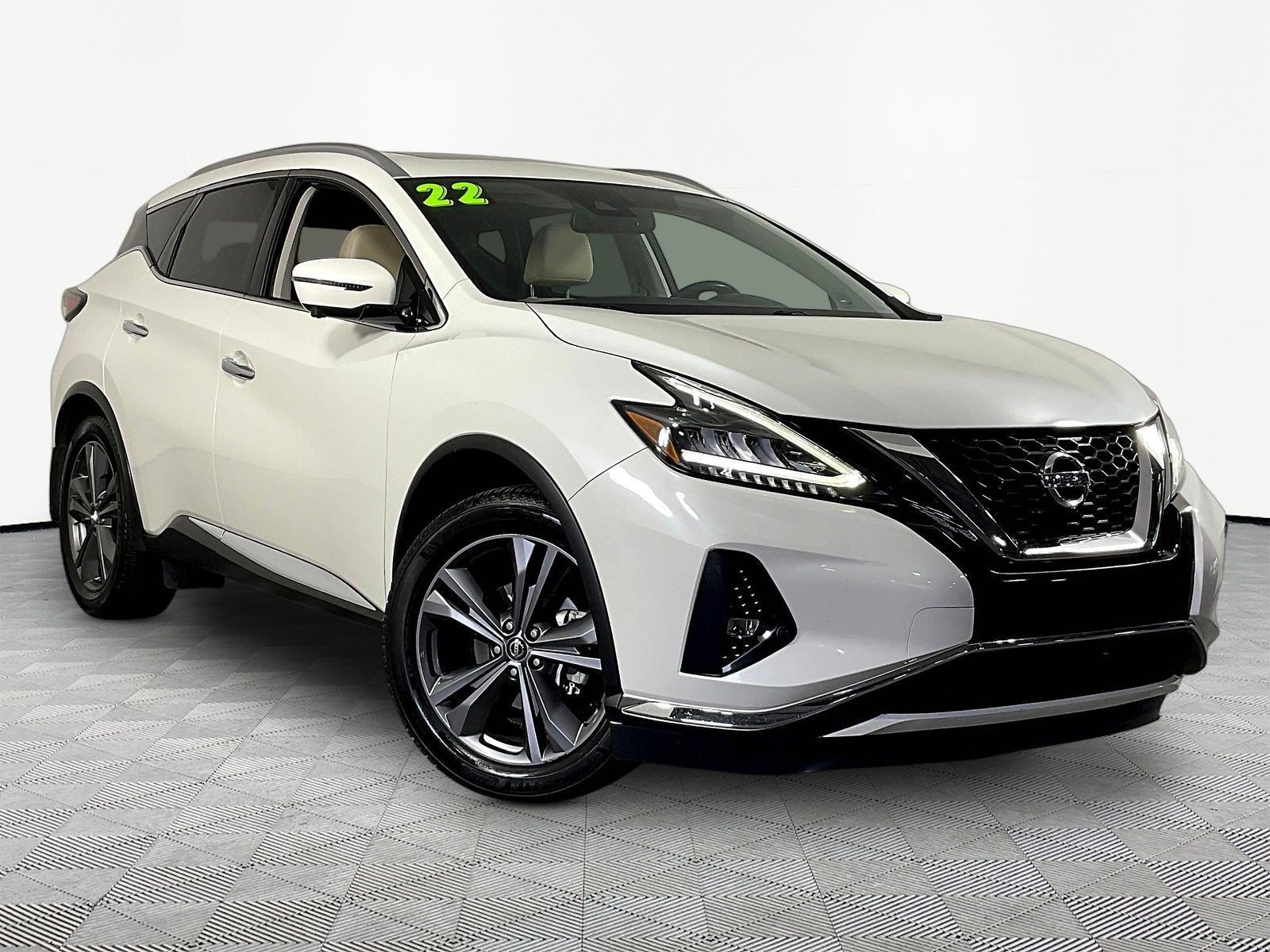 Used 2022 Nissan Murano Platinum w/ Cargo Package AWD/4WD image 3