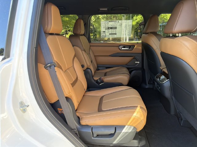 New 2026 Nissan Armada SL AWD/4WD image 17