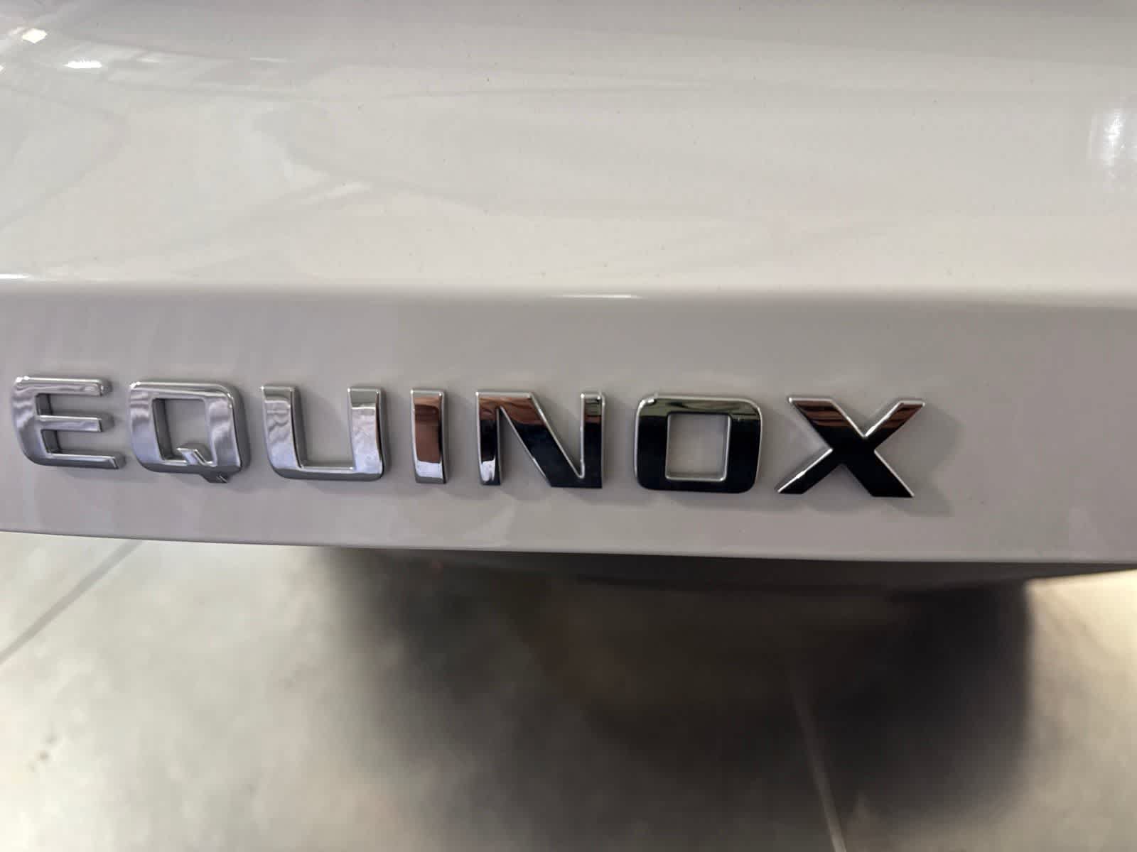 Used 2025 Chevrolet Equinox LT w/ Convenience Package II FWD image 14