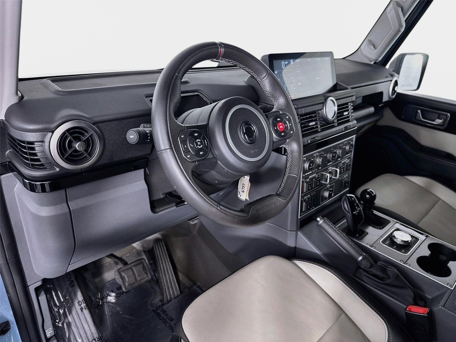 Used 2025 INEOS Grenadier Station Wagon AWD/4WD image 9