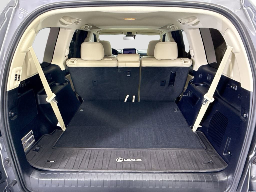 Used 2022 Lexus GX 460 Luxury w/ Accessory Package AWD/4WD image 28