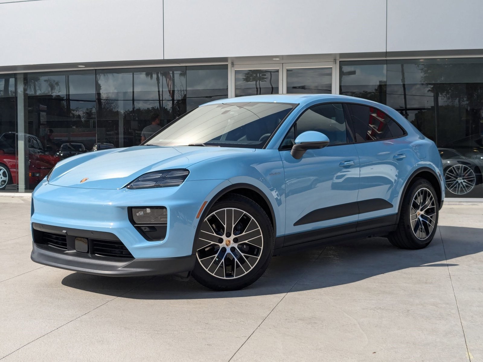 New 2025 Porsche Macan Electric image 1