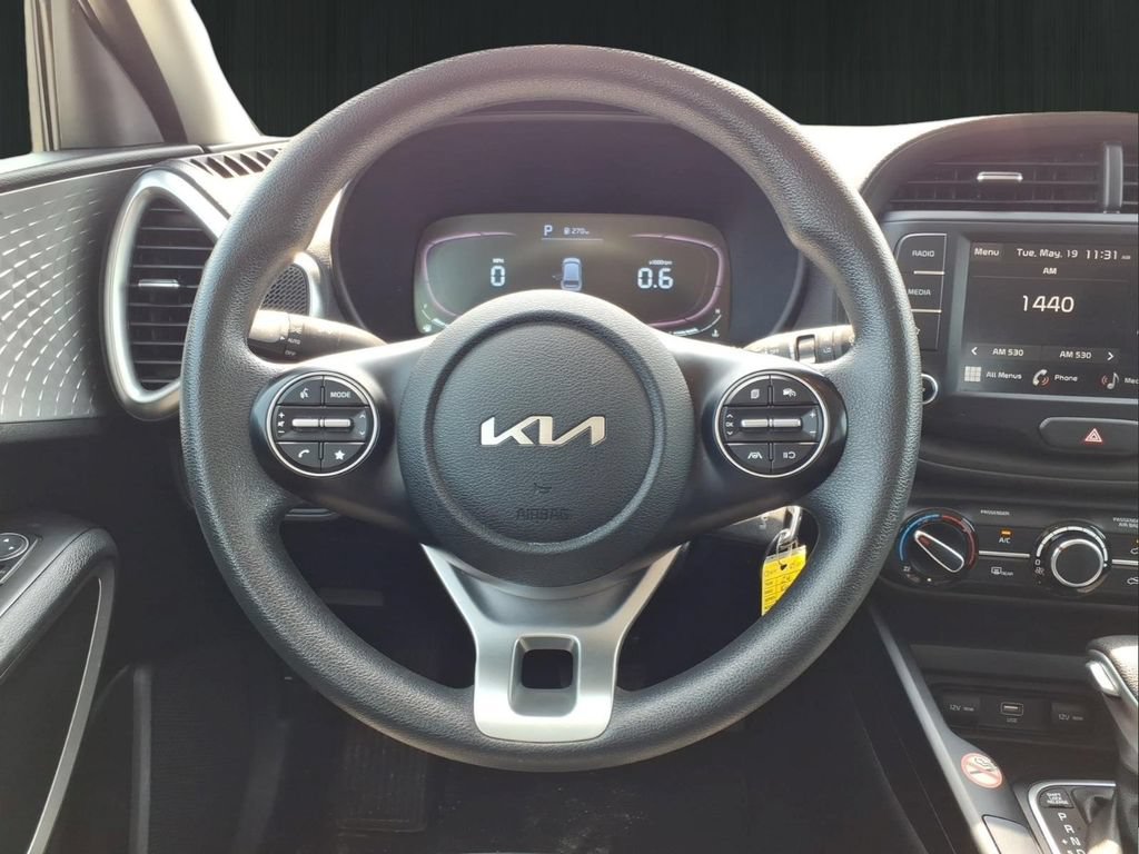 Used 2024 Kia Soul LX w/ Option Group 015 FWD image 16